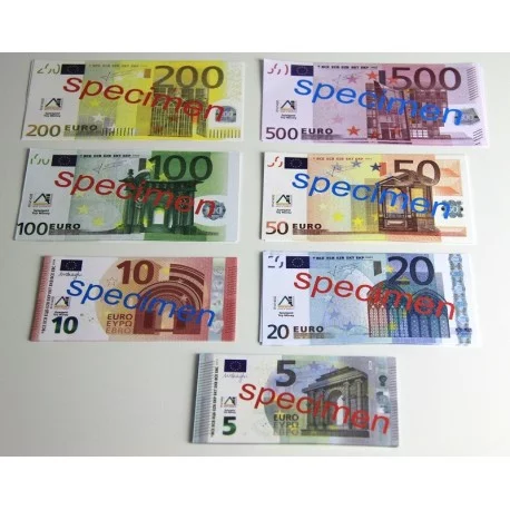 Ensemble de billets (euros) factices