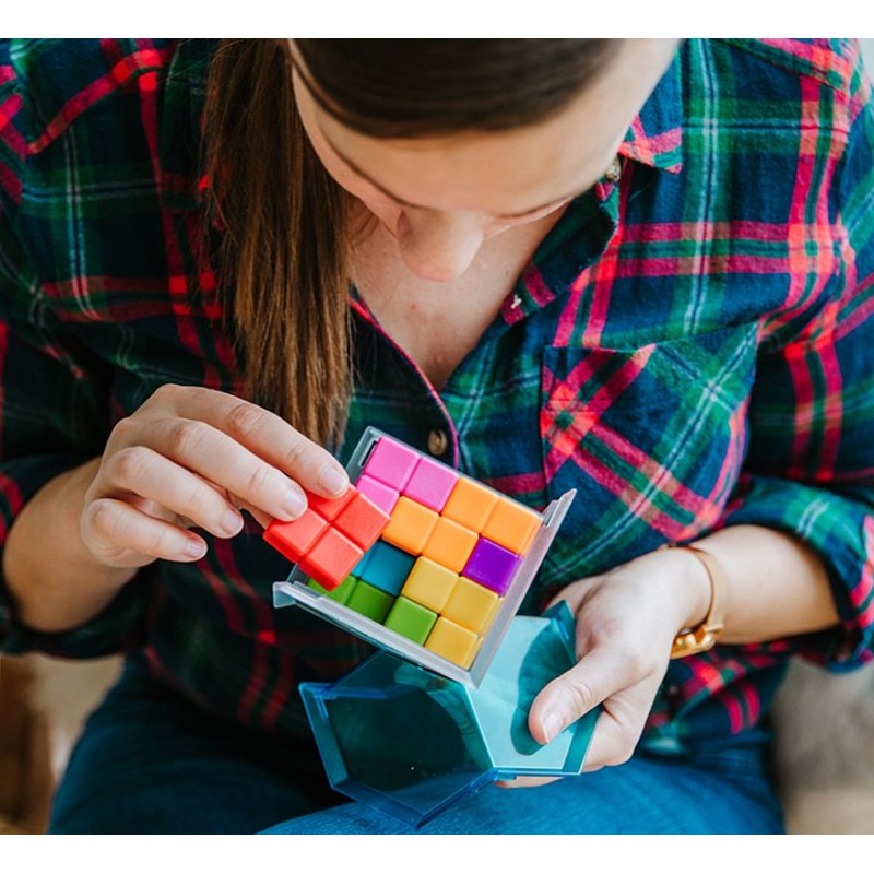 Cubiq - Smart Games - Jeu de logique en 3D pour jouer seul ou à deux.