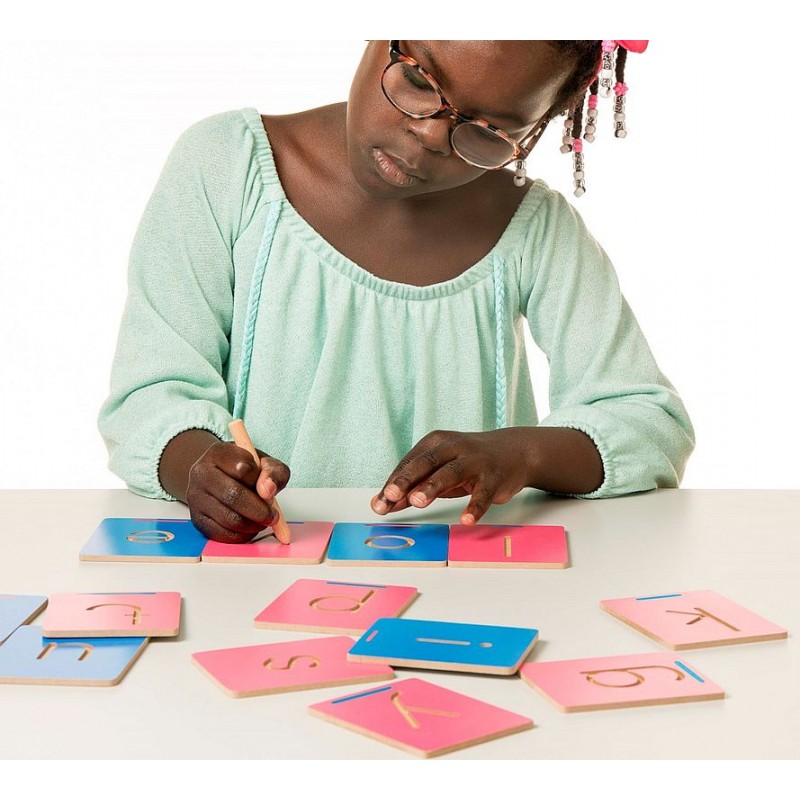 Papermania – Lot De 200 Lettres En Bois Clair – Tuiles De Scrabble Pour DIY, Invitations Et Déco Personnalisée